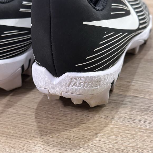 Nike Hyperdiamond Fastflex A07920-001 Woman’s 9 Black/White Softball Cleats EUC - Picture 8 of 11